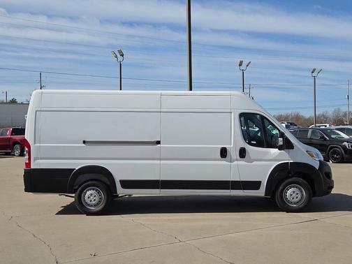 2025 RAM ProMaster 3500 High Roof