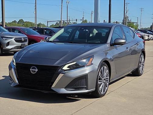 2023 Nissan Altima 2.5 SL