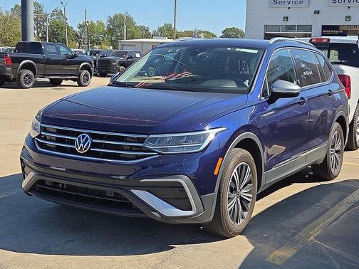 2024 Volkswagen Tiguan 2.0T SE