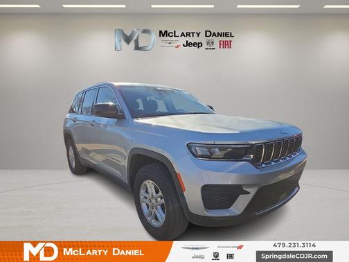 2024 Jeep Grand Cherokee Laredo