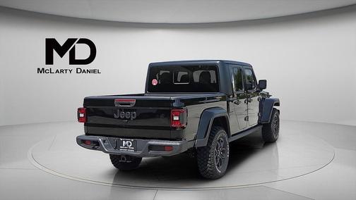 2025 Jeep Gladiator Willys