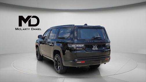 2023 Jeep Grand Wagoneer Series III Obsidian 4x4