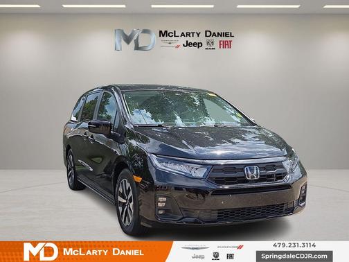 Crystal Black Pearl 2025 Honda Odyssey EX-L