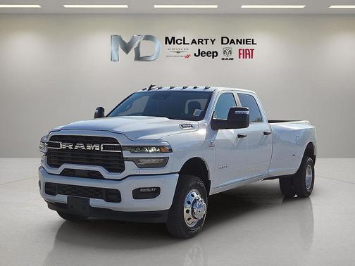 2026 RAM 3500 Big Horn Crew Cab 4x4 8' Box