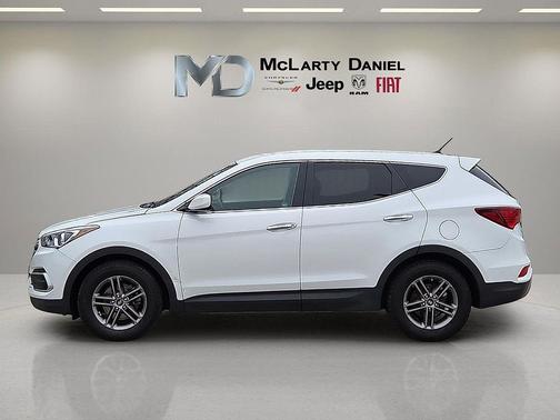 Pearl White 2018 Hyundai Santa Fe Sport 2.4L