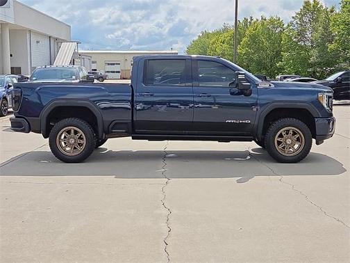 2022 GMC Sierra 2500 AT4