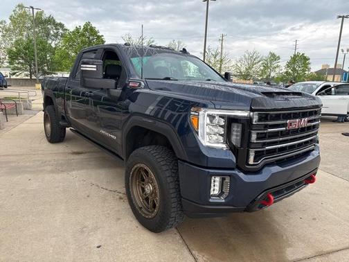 2022 GMC Sierra 2500 AT4