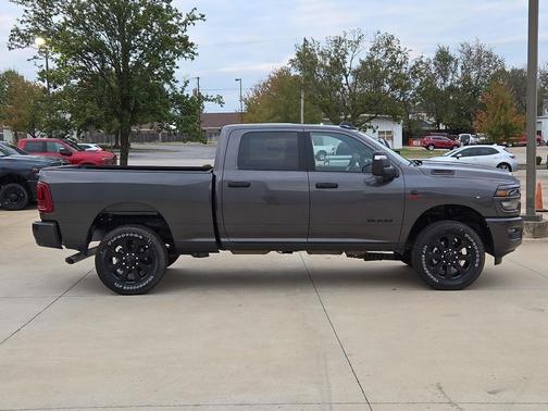 2025 RAM 2500 Big Horn Crew Cab 4x4 6'4' Box