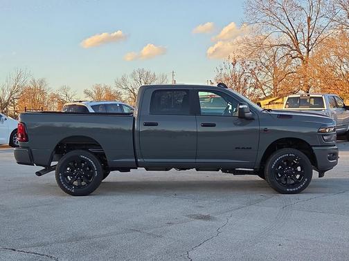 2026 RAM 2500 Big Horn Crew Cab 4x4 6'4' Box