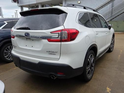 2023 Subaru Ascent Limited 7-Passenger