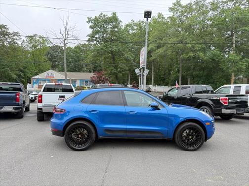 2015 Porsche Macan S