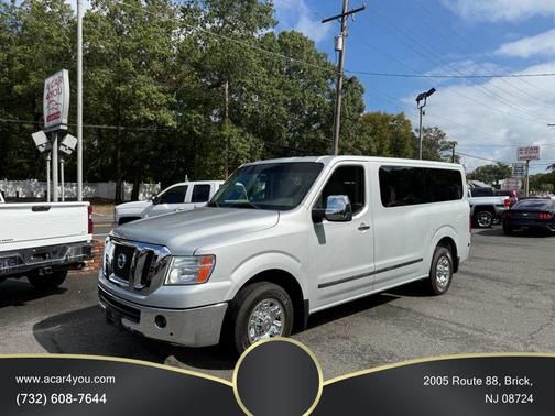 2012 Nissan NV Passenger NV3500 HD SL V8