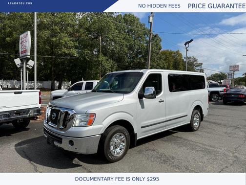 2012 Nissan NV Passenger NV3500 HD SL V8