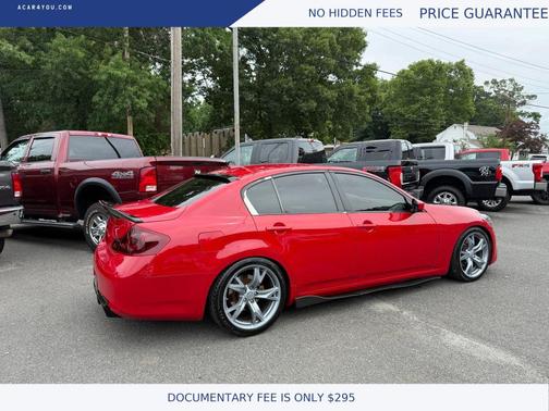 Red 2013 INFINITI G37x Base