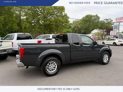 Gray 2014 Nissan Frontier SV-I4