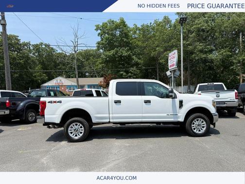 White 2018 Ford F-250 XLT