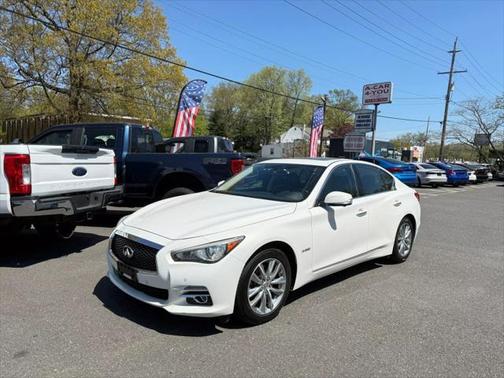 2014 INFINITI Q50 Hybrid Premium