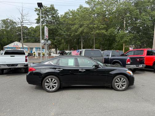 2013 INFINITI M37x Base