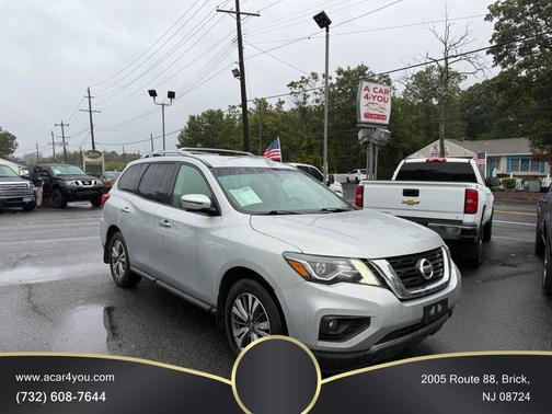 2020 Nissan Pathfinder SL 4WD