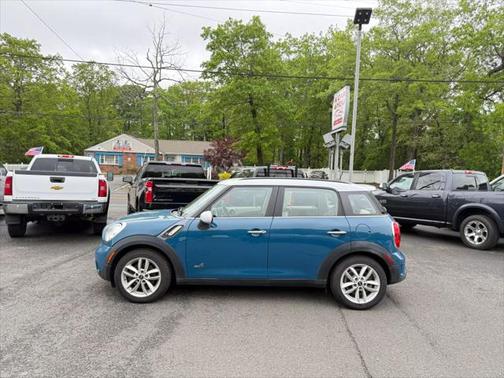 2012 MINI Cooper S Countryman Base