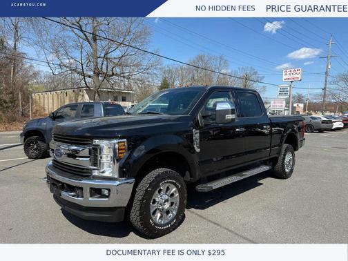 Black 2018 Ford F-250 XLT