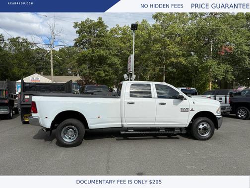 2017 RAM 3500 Tradesman Crew Cab 4x4 8' Box