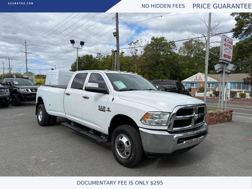 2017 RAM 3500 Tradesman Crew Cab 4x4 8' Box