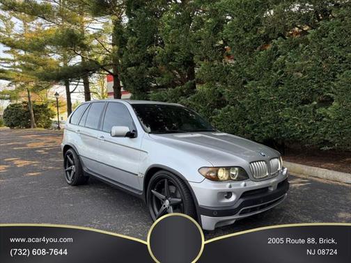 2004 BMW X5 4.8is