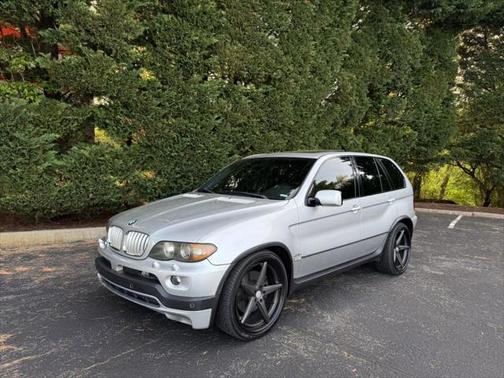 2004 BMW X5 4.8is