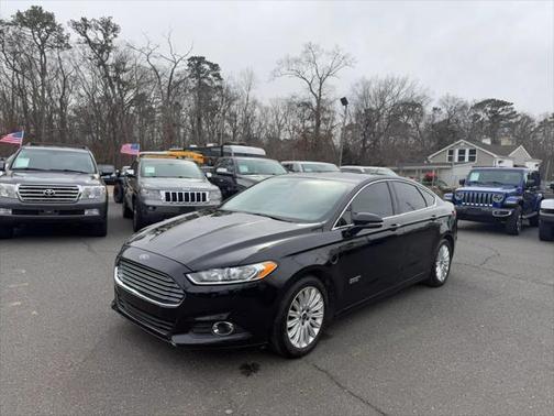 2016 Ford Fusion Energi SE Luxury