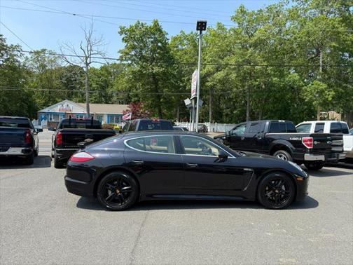 2010 Porsche Panamera 4S