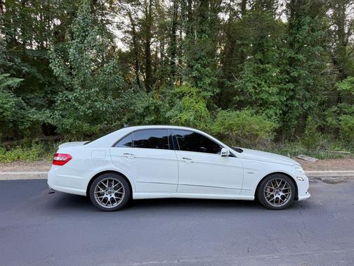 2012 Mercedes-Benz E-Class 4MATIC