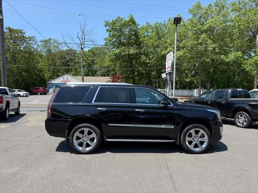2017 Cadillac Escalade Sport