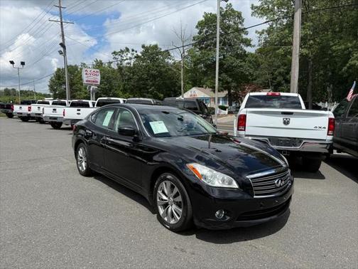 2013 INFINITI M37x Base