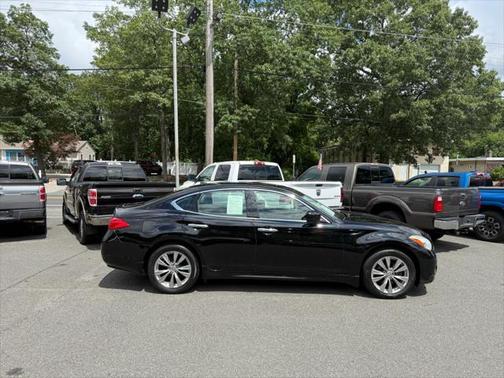 2013 INFINITI M37x Base
