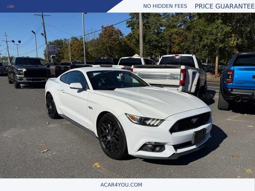 White 2016 Ford Mustang GT Premium