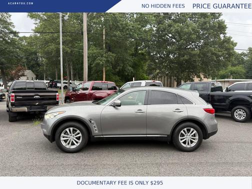 2011 INFINITI FX35 Base