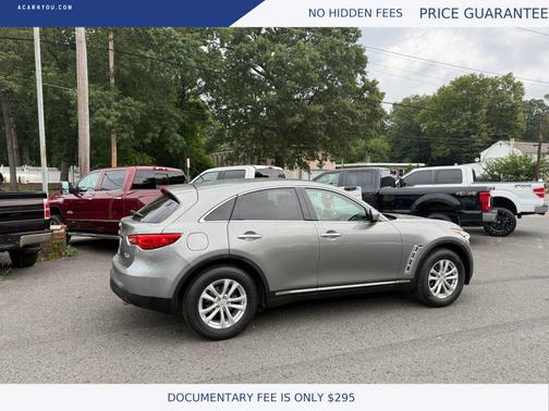 2011 INFINITI FX35 Base