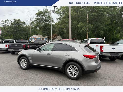 2011 INFINITI FX35 Base