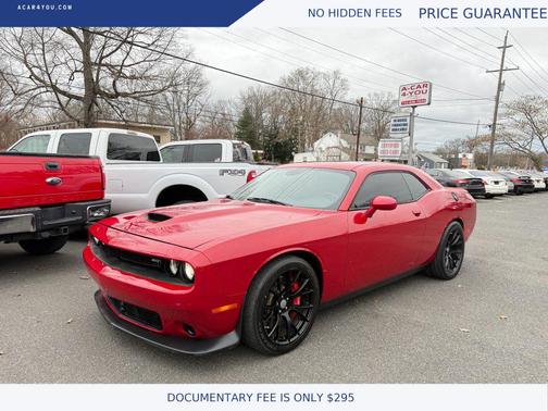 2015 Dodge Challenger SRT 392
