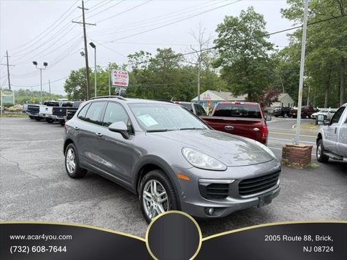 2016 Porsche Cayenne Base