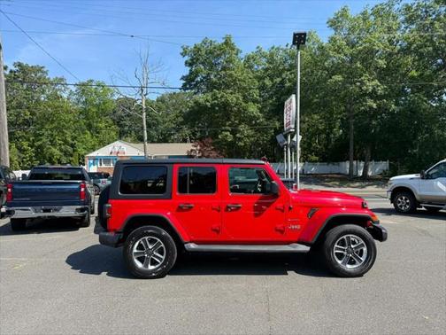 2019 Jeep Wrangler Unlimited Sahara