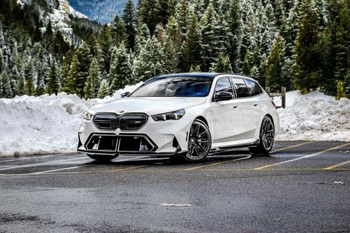 Alpine White 2026 BMW M5 Base