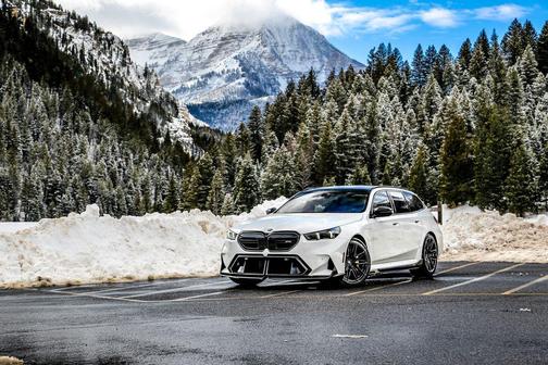 Alpine White 2026 BMW M5 Base