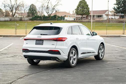 2025 Audi Q5 Prestige TFSI quattro S tronic