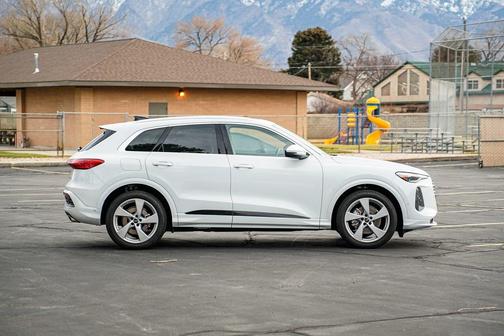 2025 Audi Q5 Prestige TFSI quattro S tronic