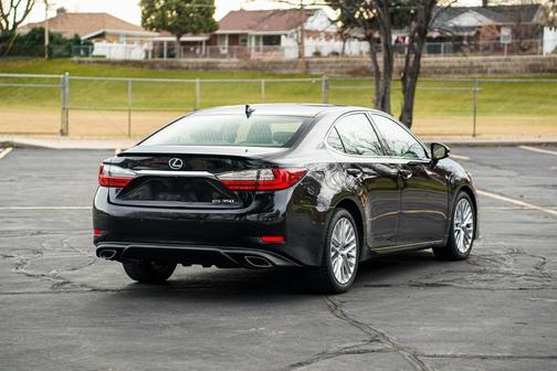 2016 Lexus ES 350 Base