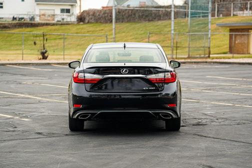 2016 Lexus ES 350 Base