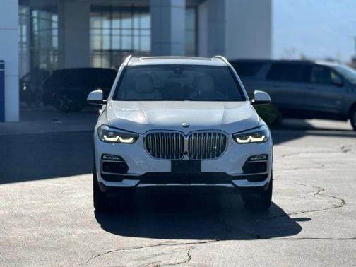 Alpine White 2020 BMW X5 xDrive40i