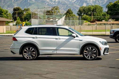 2019 Volkswagen Tiguan 2.0T SEL R-Line 4MOTION